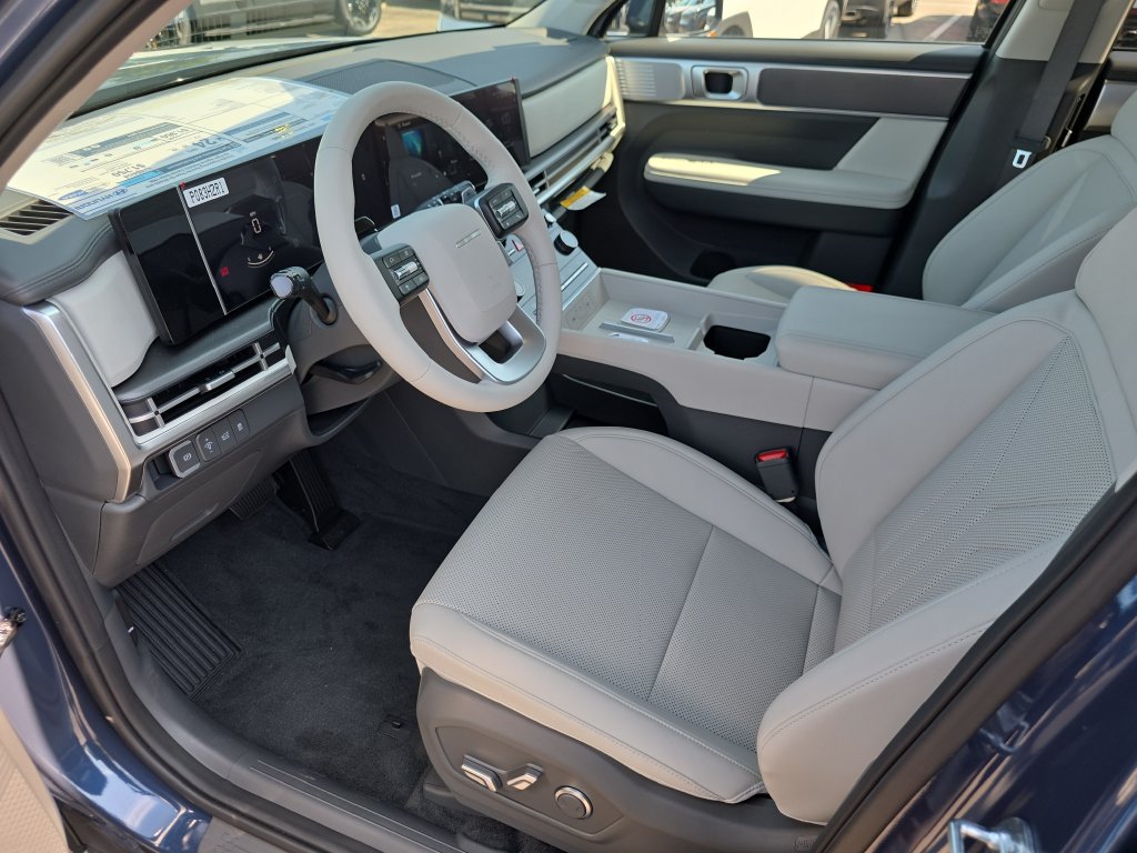 New 2027 Hyundai Santa Fe SEL FWD image 10