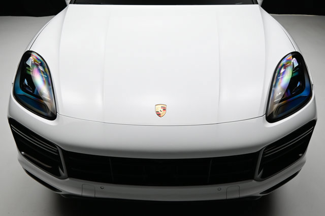 Used 2019 Porsche Cayenne Turbo w/ Premium Plus Package image 34