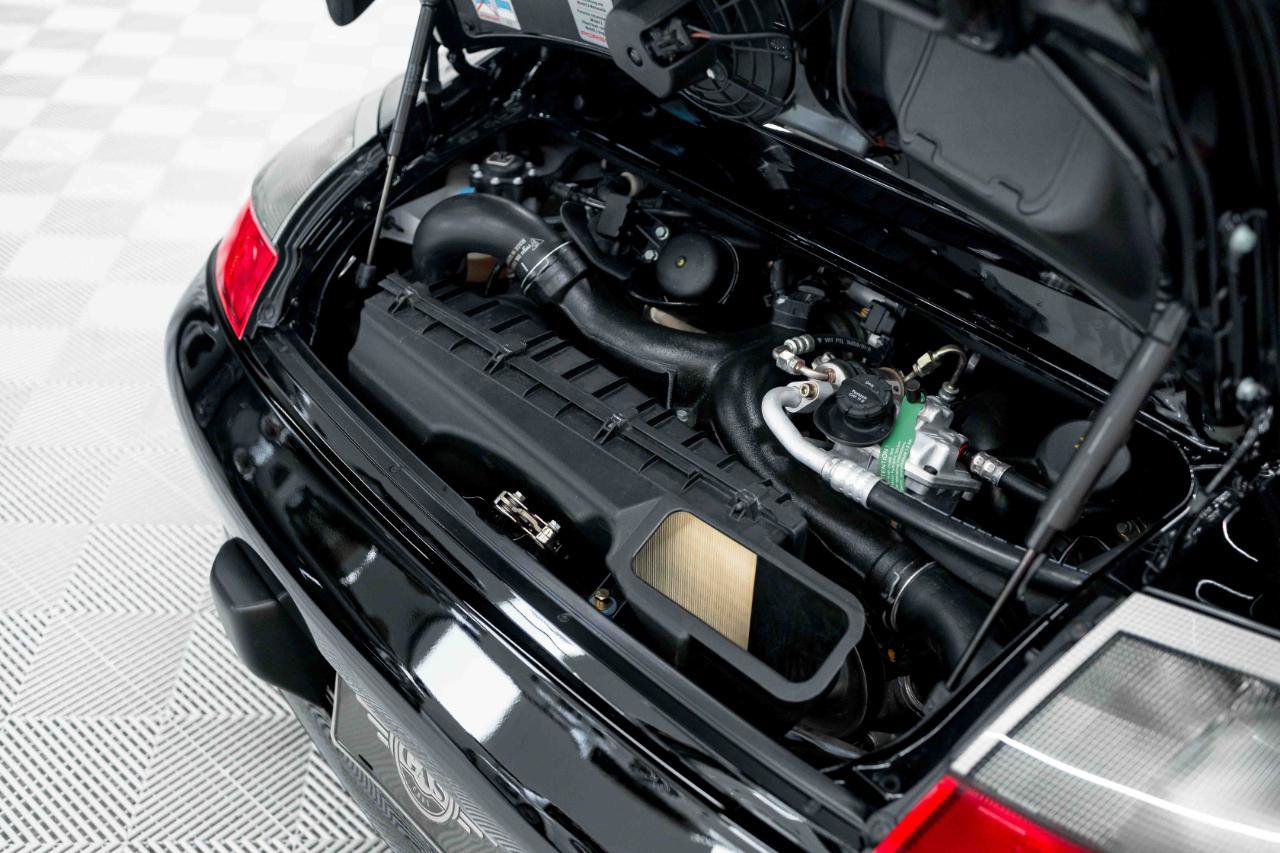 Used 2002 Porsche 911 GT2 RWD image 99