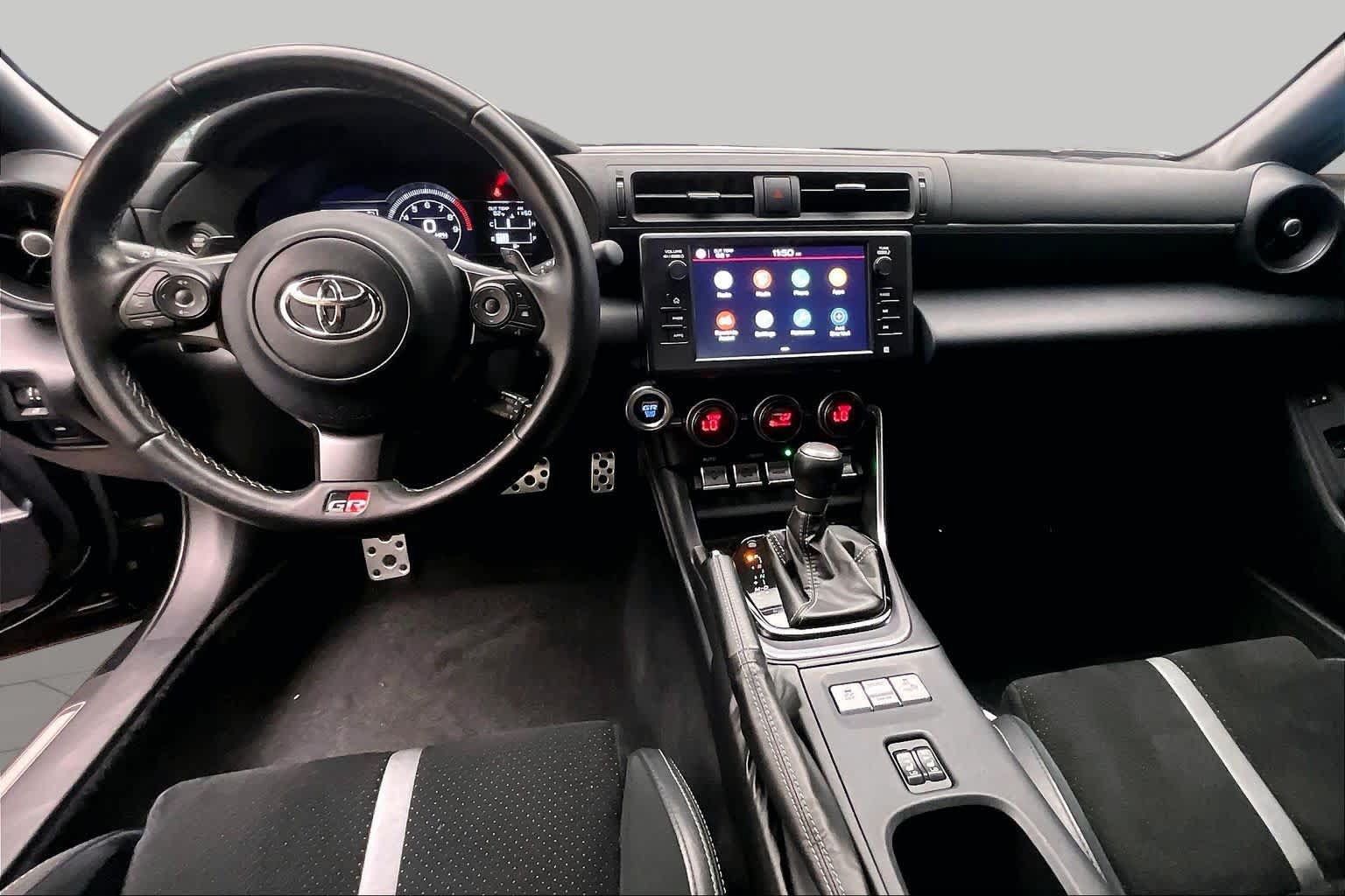 Used 2022 Toyota GR86 Premium w/ ALL Weather Mat Package (TMS) RWD image 14