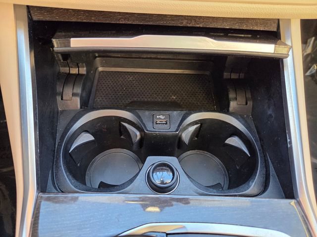 Used 2019 BMW 330i Sedan image 25