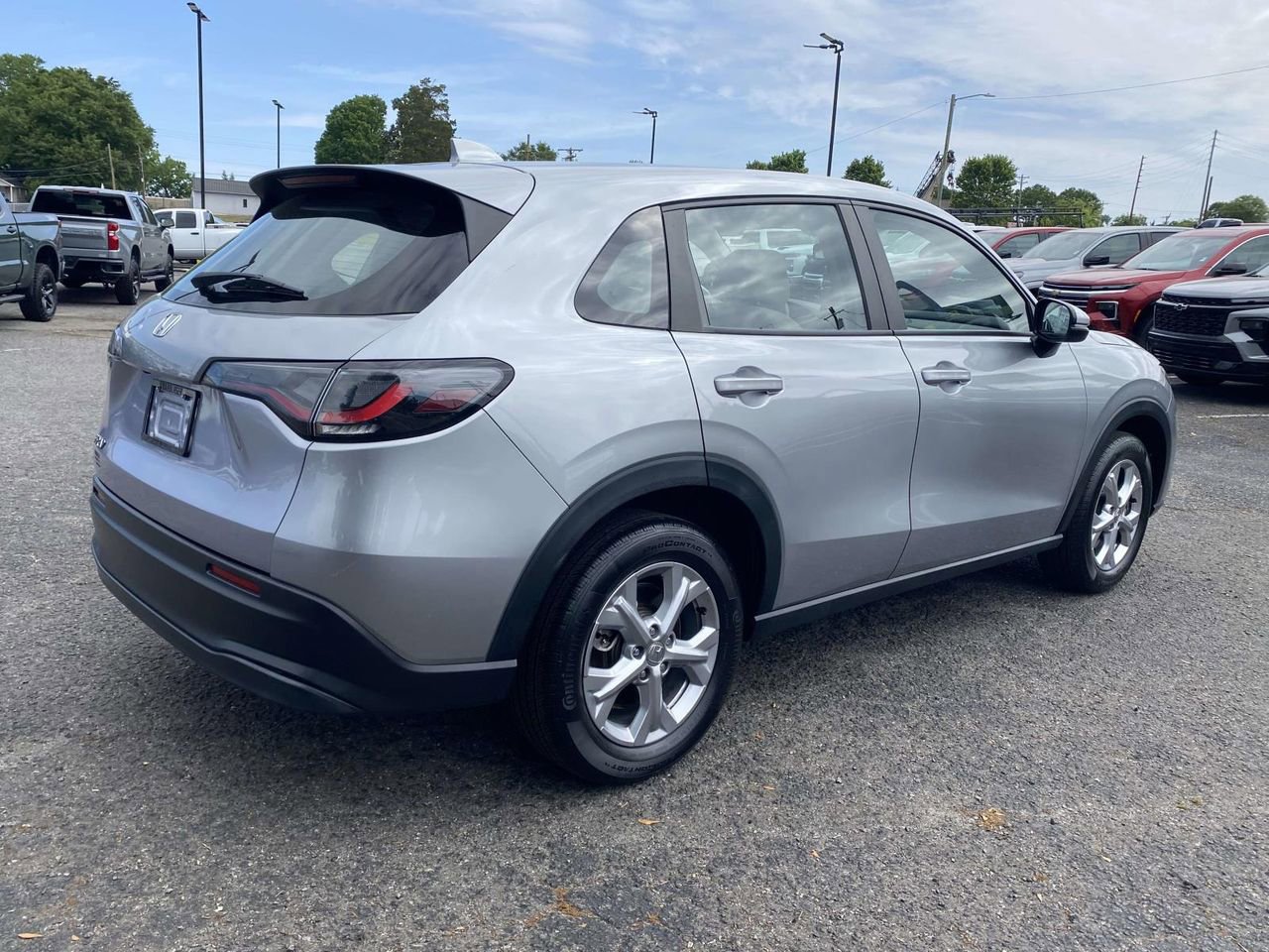 Used 2023 Honda HR-V LX image 6