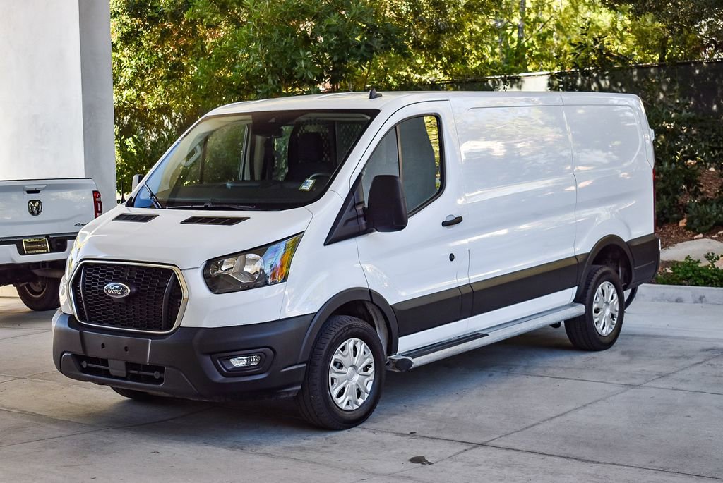 Used 2024 Ford Transit 250 Low Roof w/ Exterior Upgrade Package image 3