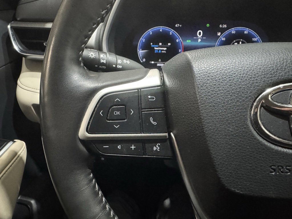 Used 2023 Toyota Highlander L image 20