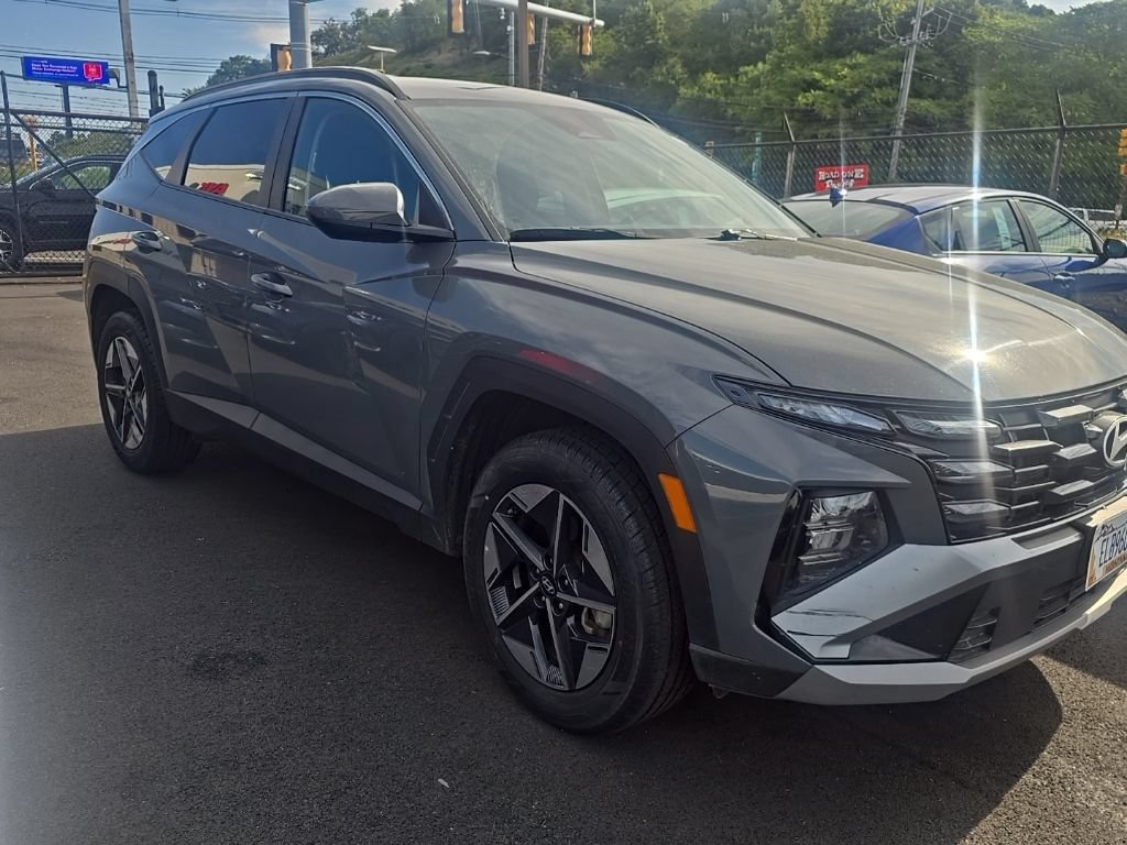 Used 2025 Hyundai Tucson SEL AWD/4WD image 2