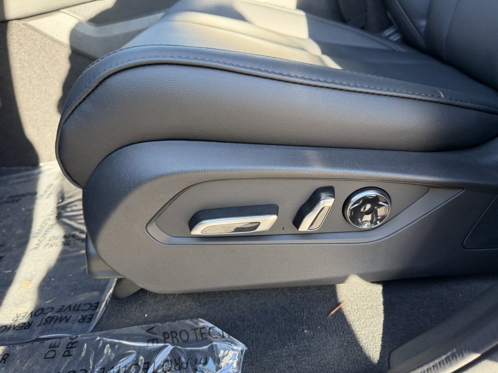 New 2026 Acura MDX Base image 14