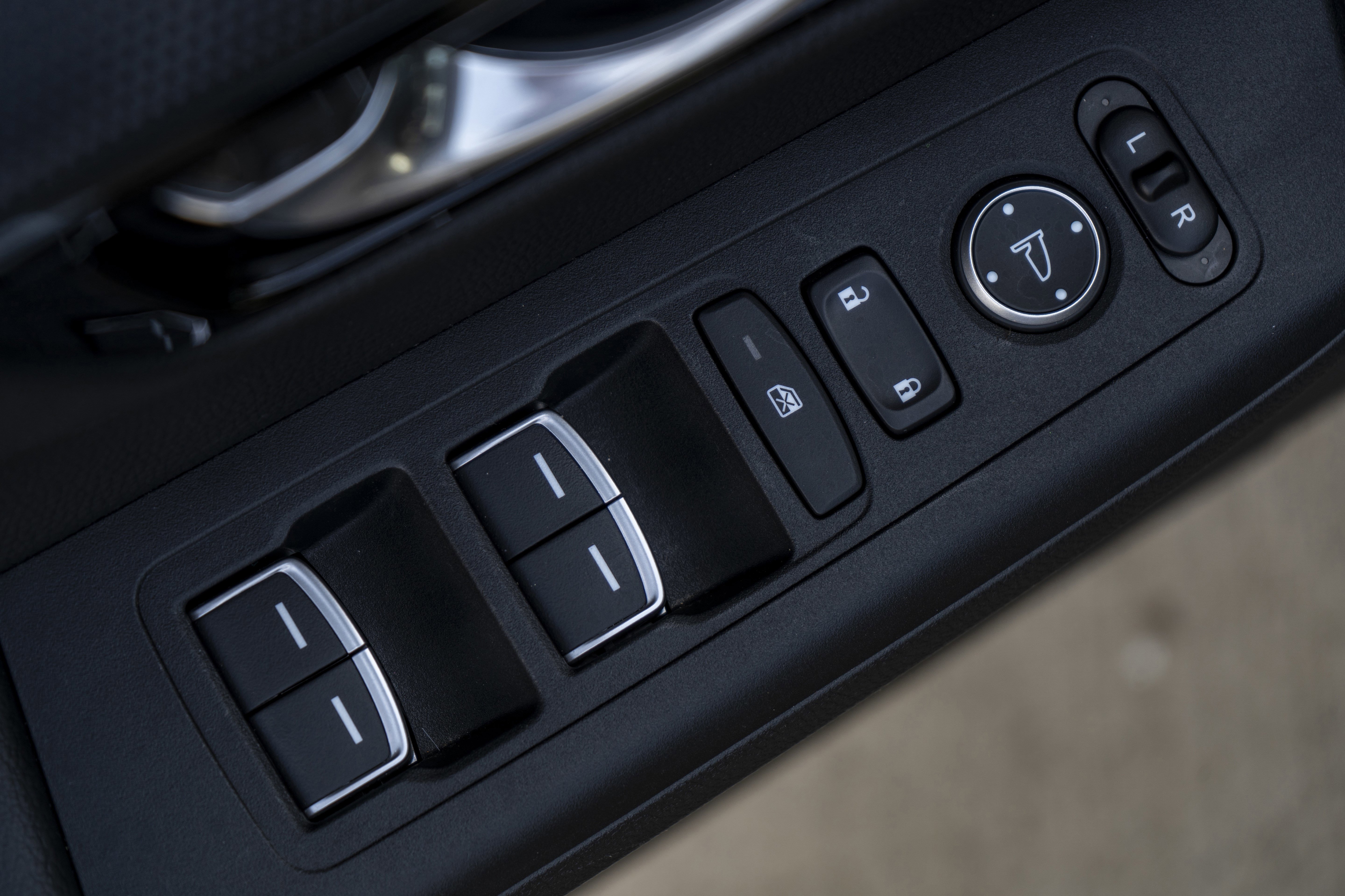 Used 2023 Honda CR-V EX-L image 38