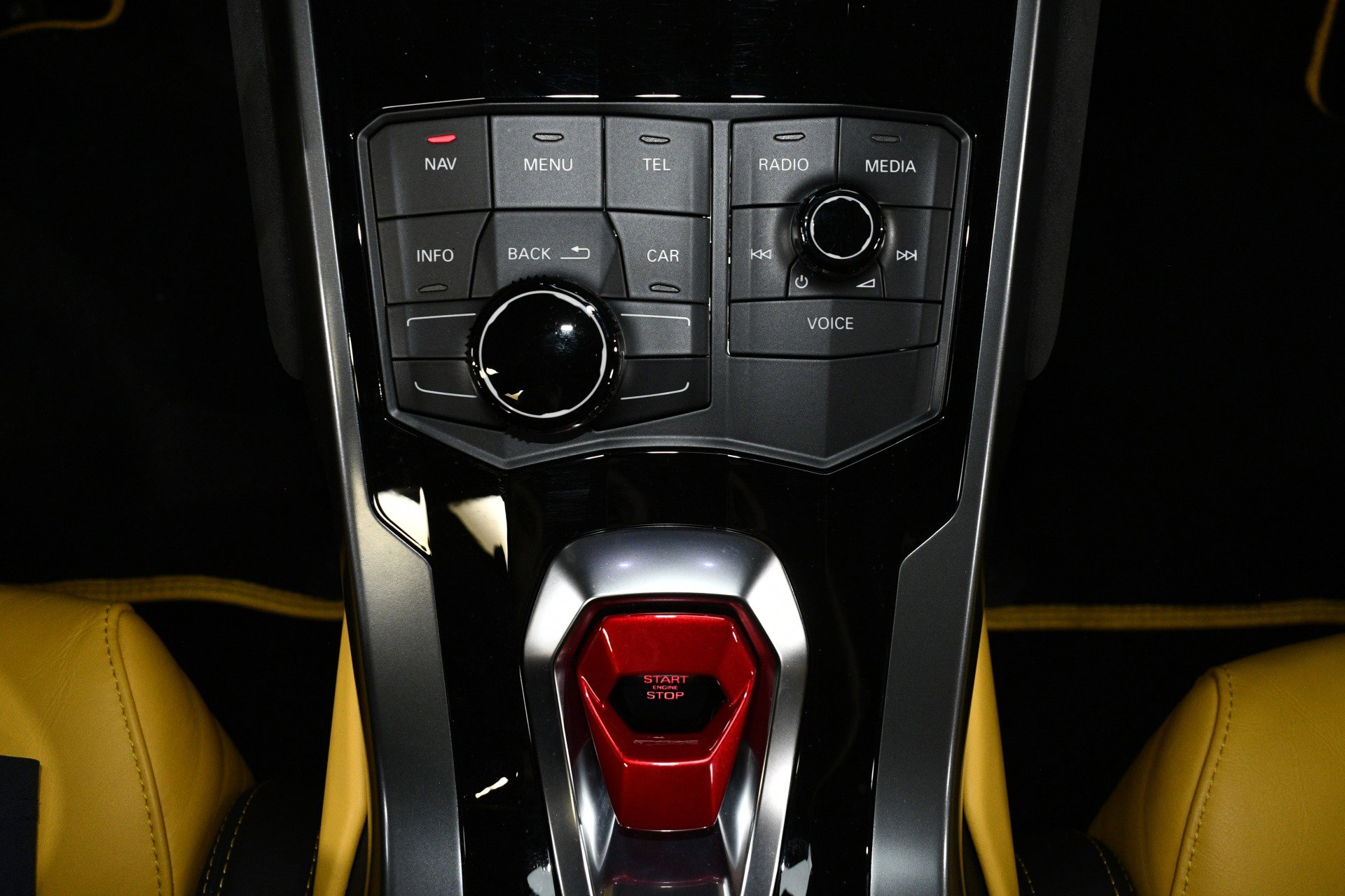 Used 2018 Lamborghini Huracan LP 580-2 image 35