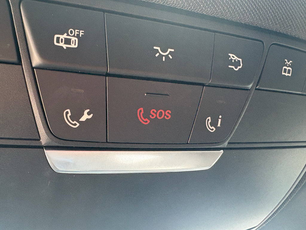 Used 2018 Mercedes-Benz C 300 Sedan image 23