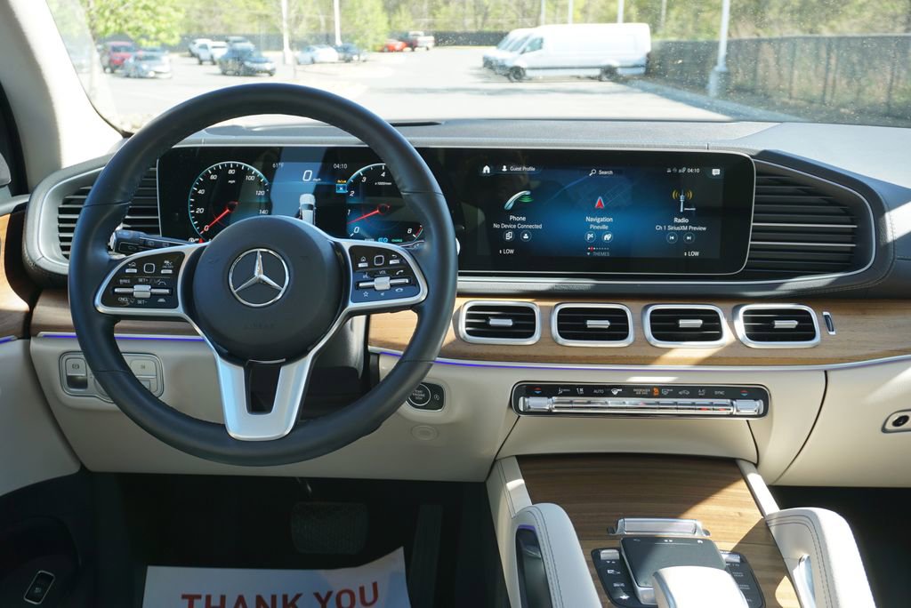 Used 2022 Mercedes-Benz GLS 450 4MATIC image 38