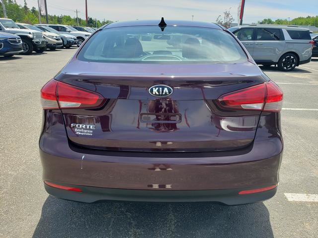 Certified 2018 Kia Forte LX FWD image 4