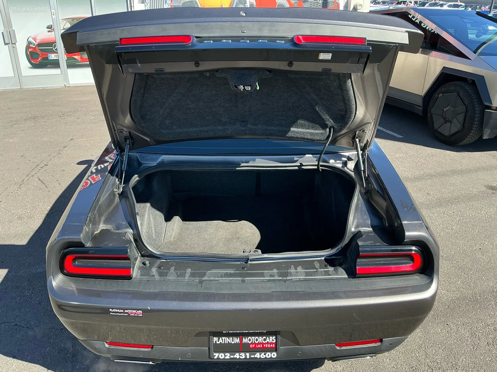 Used 2022 Dodge Challenger GT image 7