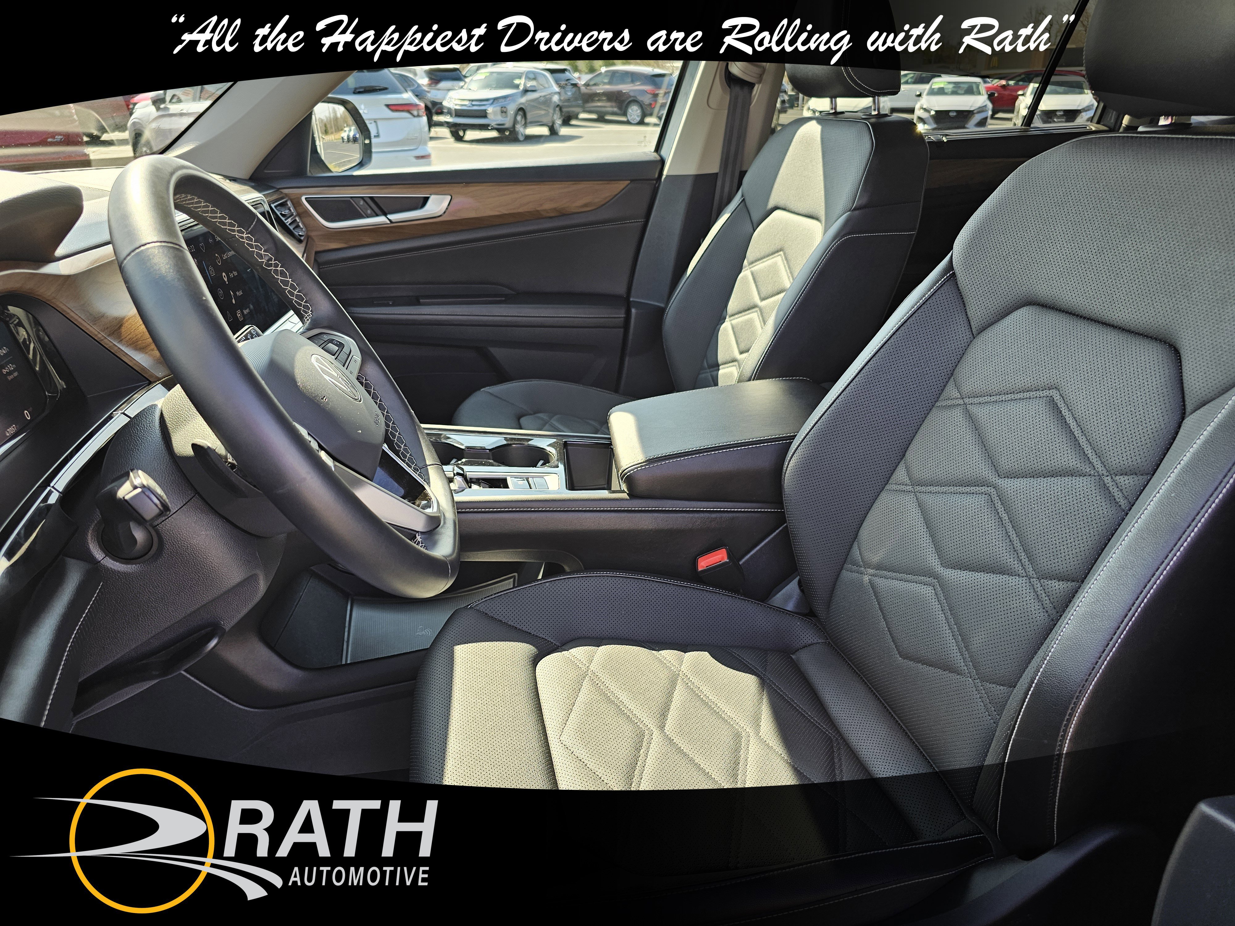 Used 2025 Volkswagen Atlas SE image 12