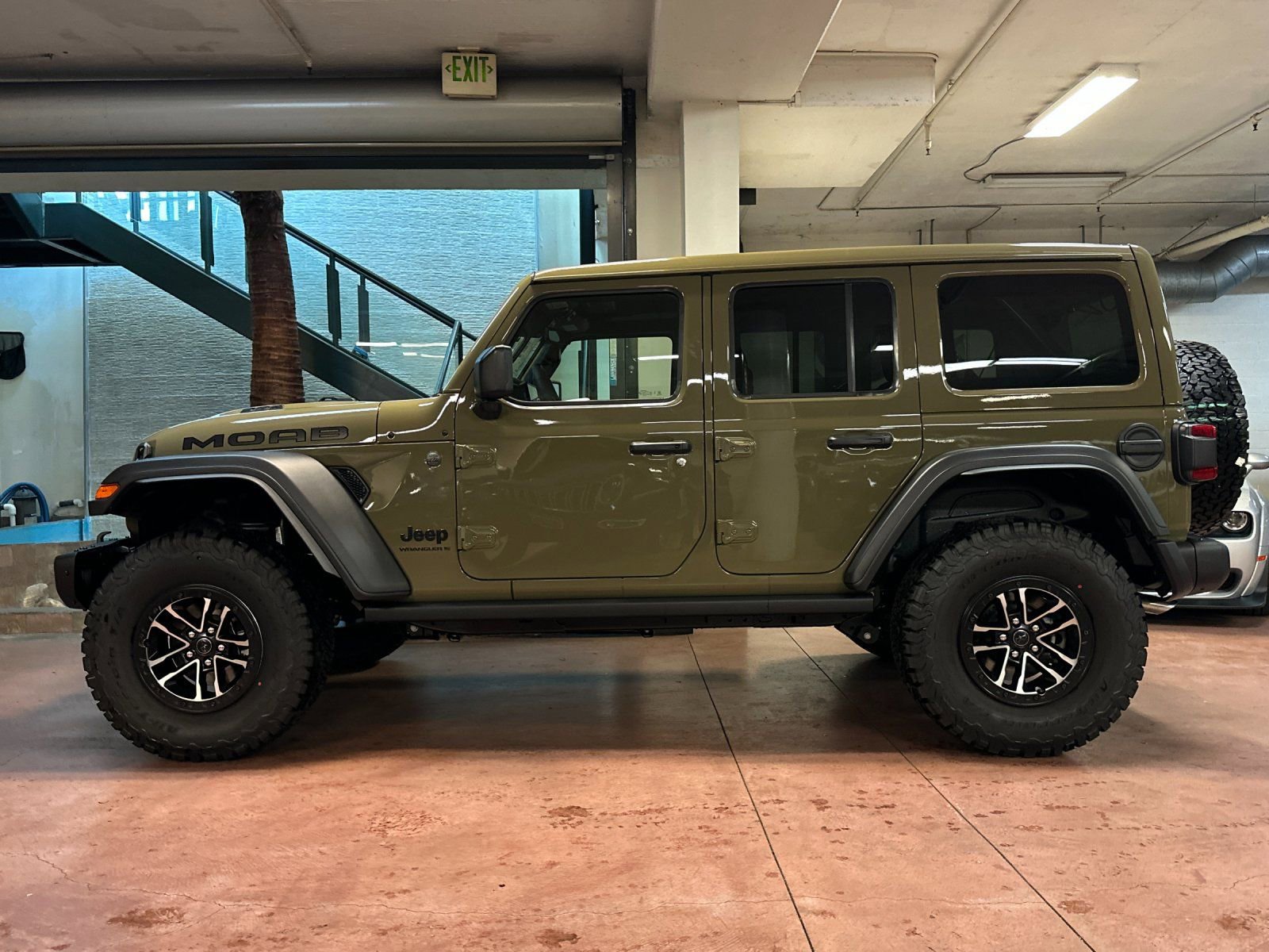 New 2026 Jeep Wrangler Unlimited Rubicon 392 AWD/4WD image 2