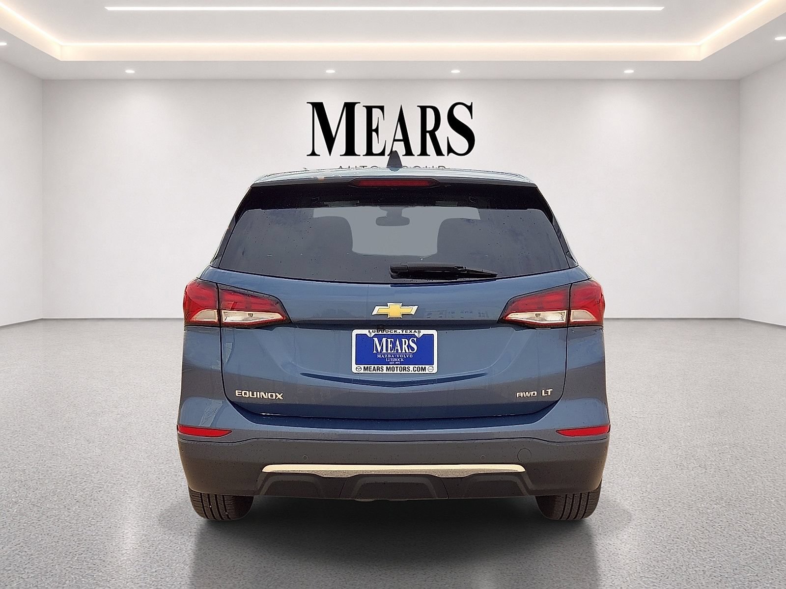 Used 2024 Chevrolet Equinox LT AWD/4WD image 4