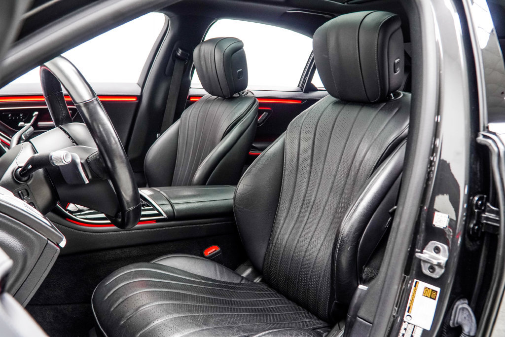 Used 2022 Mercedes-Benz S 500 4MATIC w/ AMG Line Package image 43