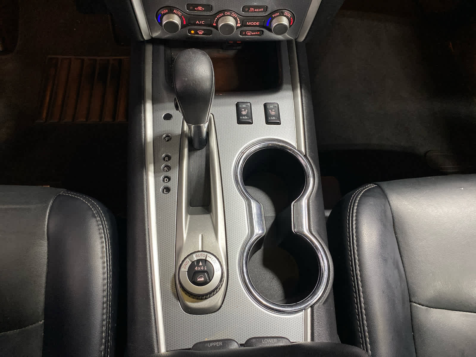 Used 2018 Nissan Pathfinder SL w/ Midnight Edition Package image 18