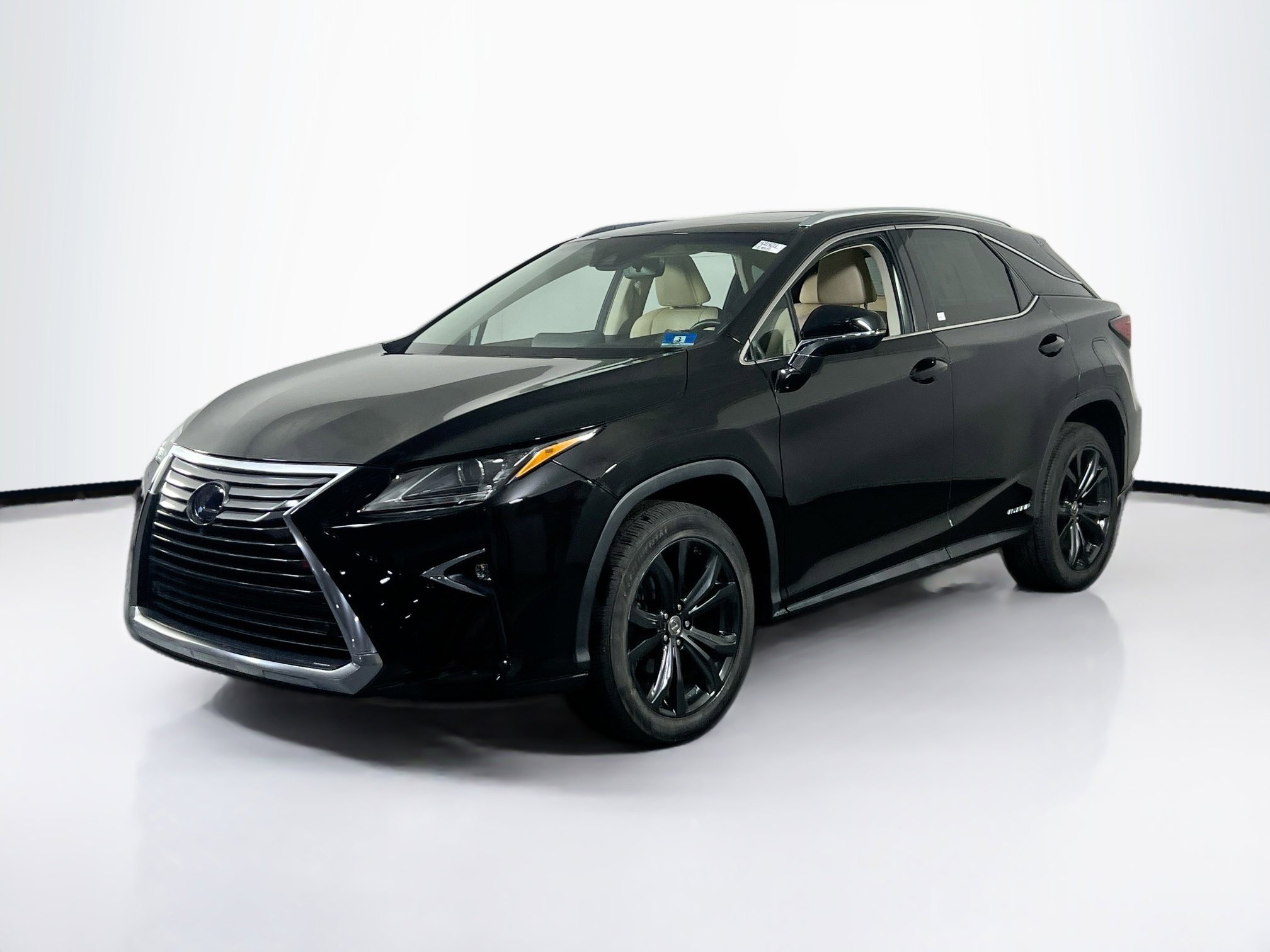 Used 2017 Lexus RX 450h AWD image 1