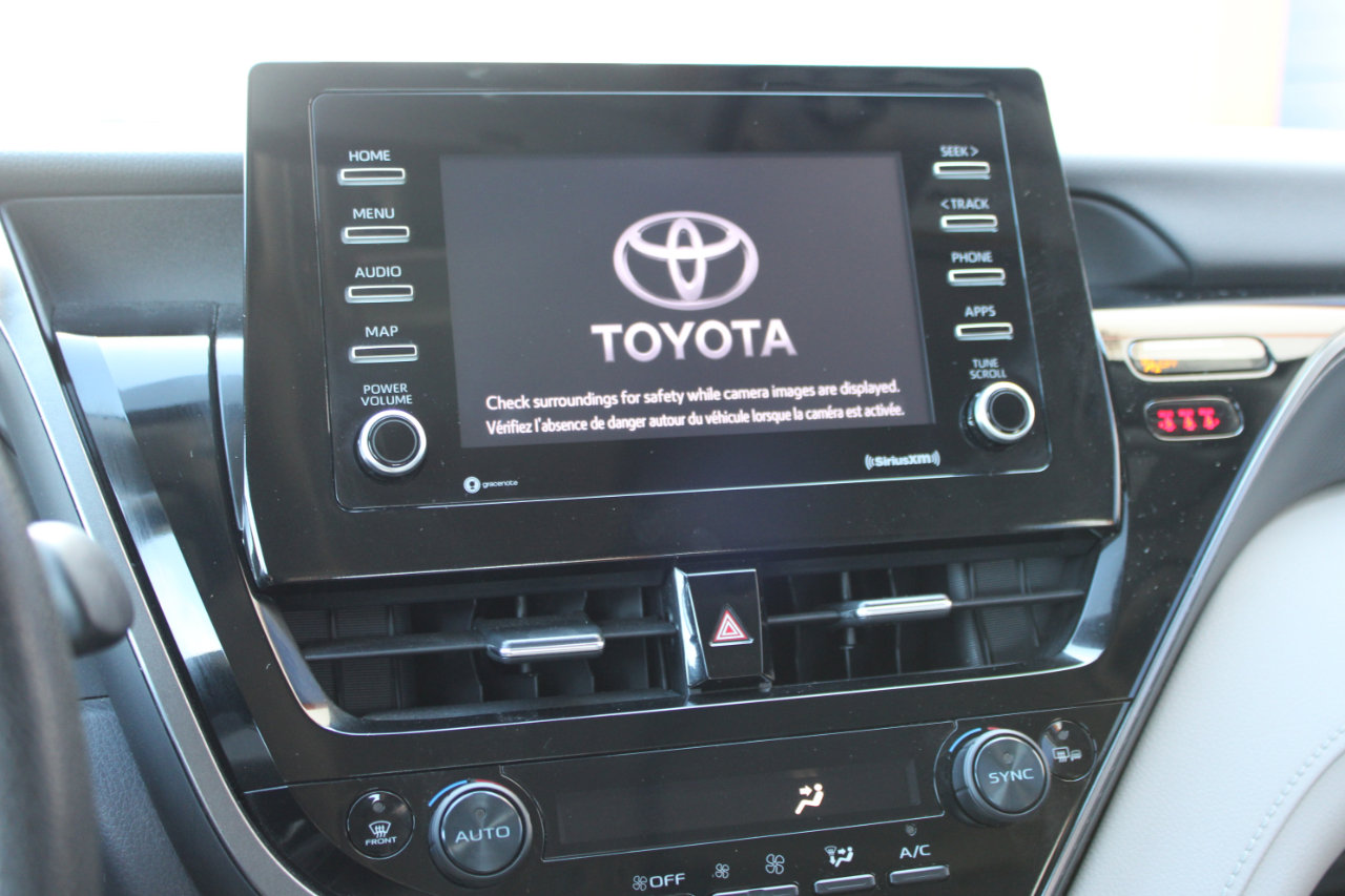 Used 2023 Toyota Camry LE image 26