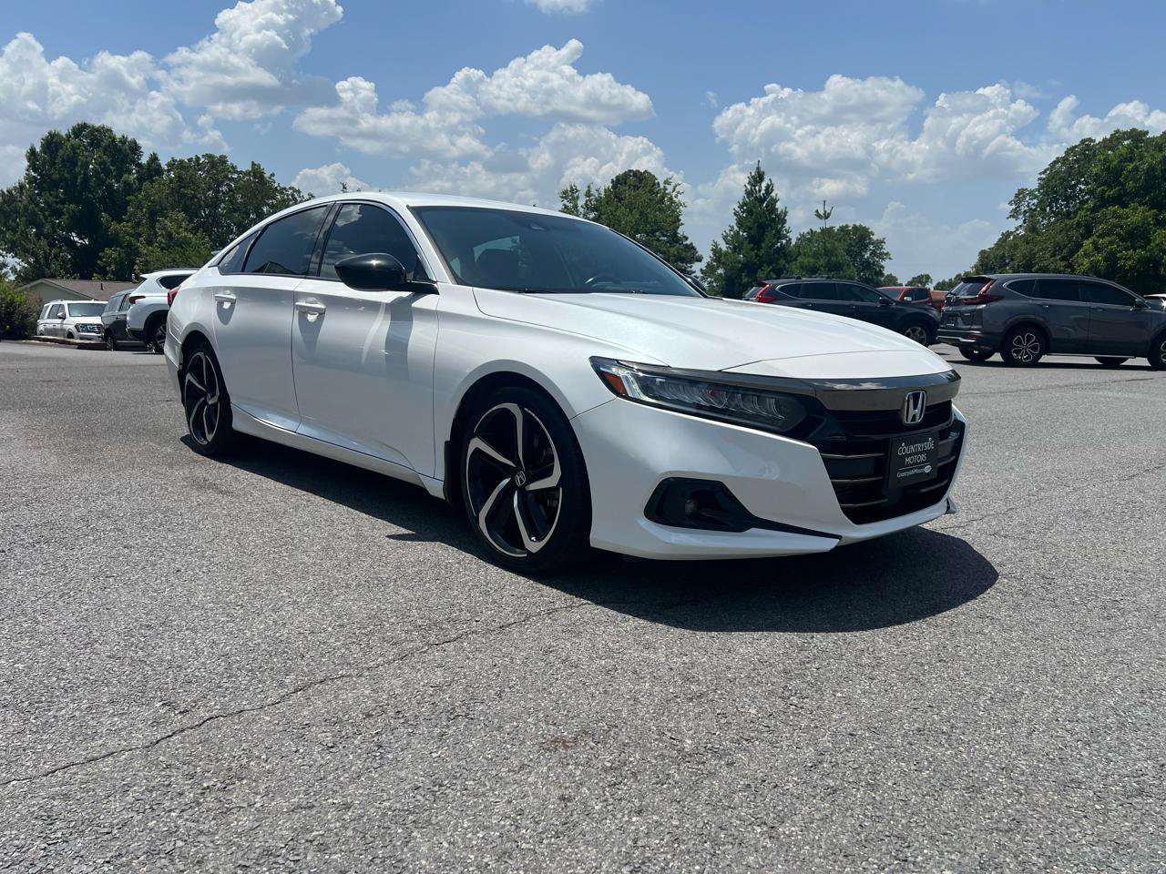 Used 2022 Honda Accord Sport image 11