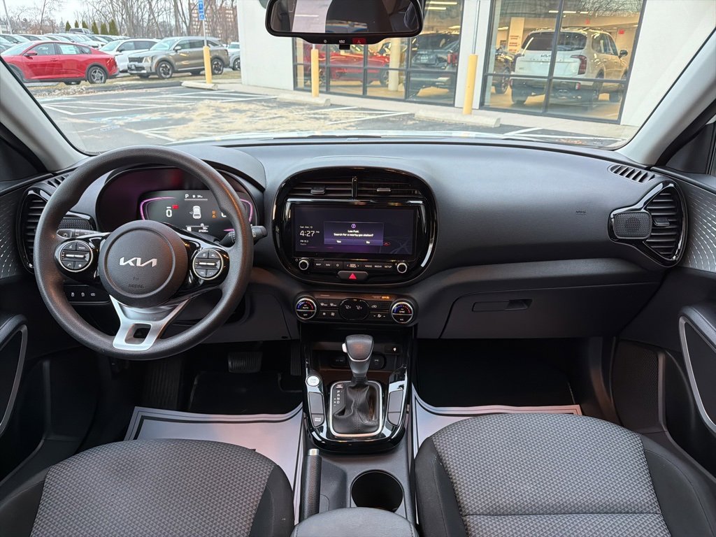 Certified 2023 Kia Soul S image 25
