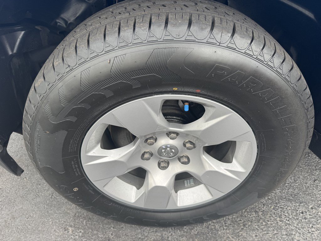 Used 2020 RAM 1500 Big Horn AWD/4WD image 8
