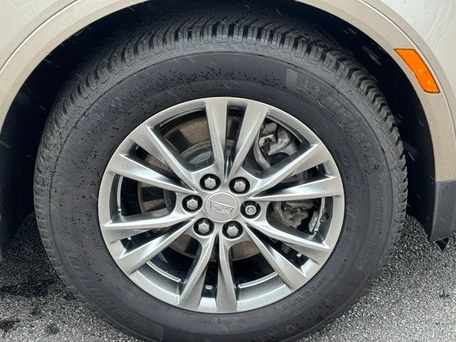 Used 2022 Cadillac XT5 Premium Luxury AWD/4WD image 16