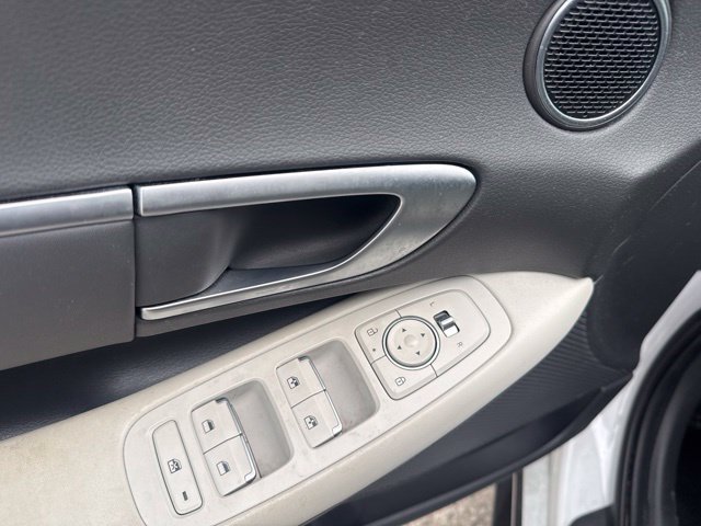 Certified 2024 Hyundai Sonata SEL w/ Convenience Package FWD image 13