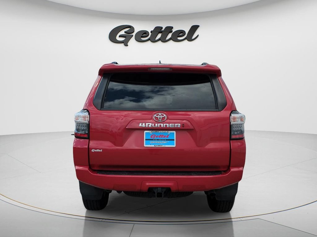 Used 2021 Toyota 4Runner SR5 Premium w/ Moonroof Package AWD/4WD image 6