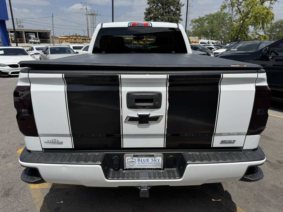 Used 2018 Chevrolet Silverado 1500 LT w/ All Star Edition AWD/4WD image 6