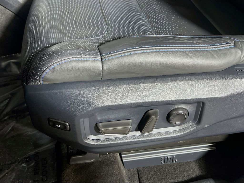 Used 2024 Toyota Tundra Platinum image 18