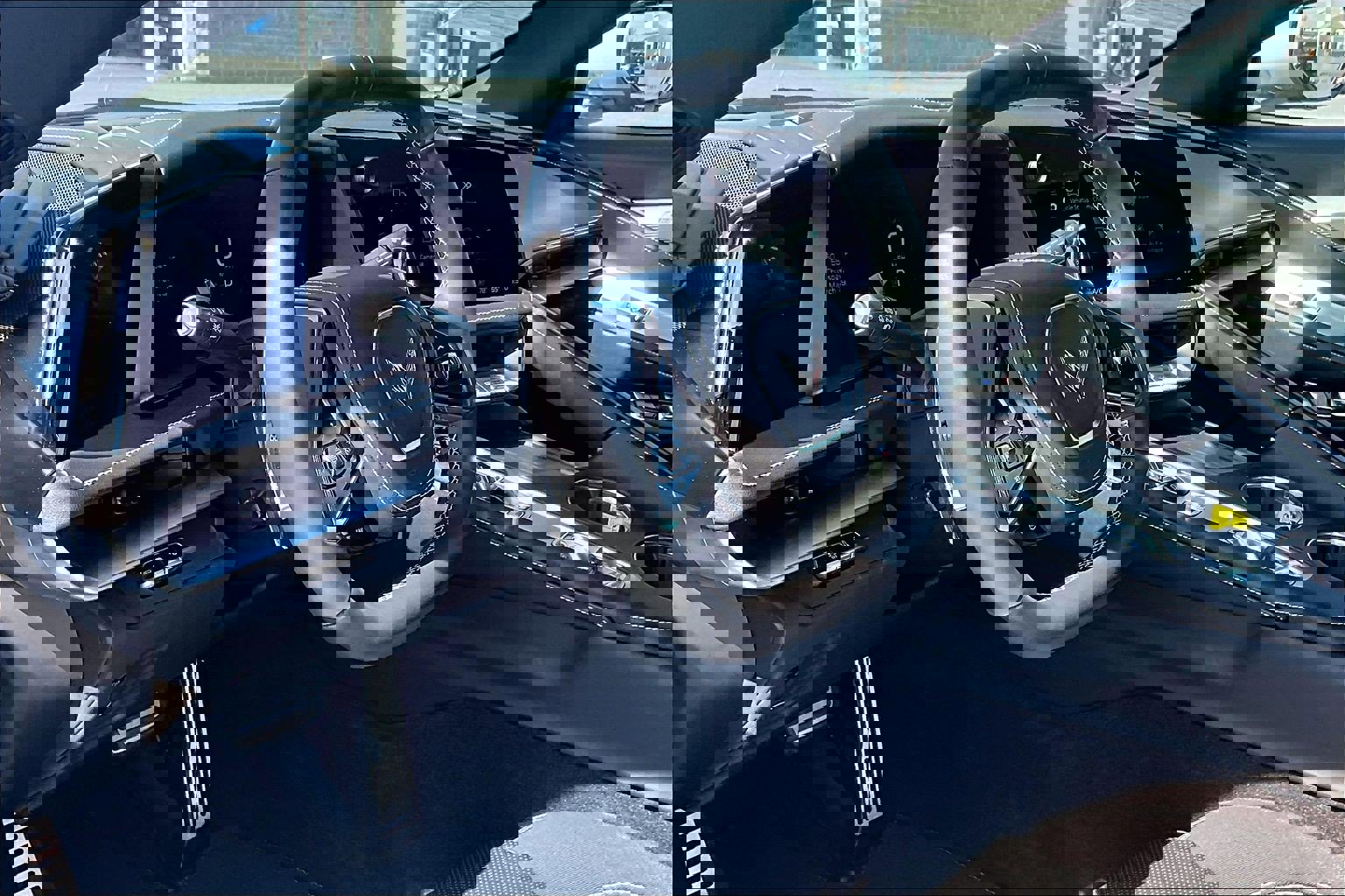 Used 2026 Chevrolet Corvette 2LT image 14