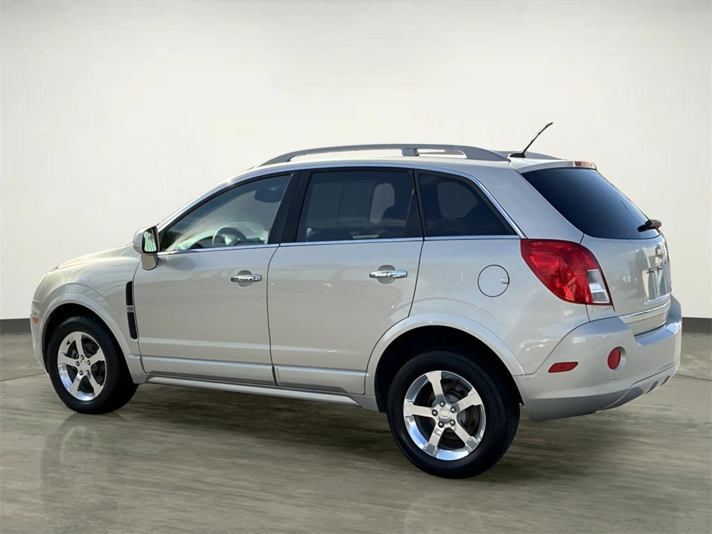 Used 2013 Chevrolet Captiva Sport LT image 3