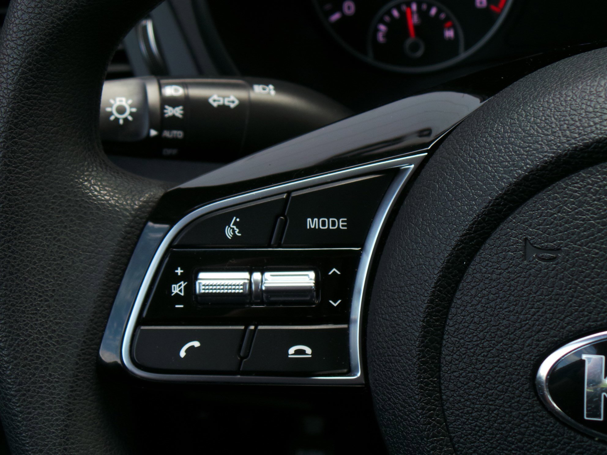 Used 2019 Kia Optima LX FWD image 28
