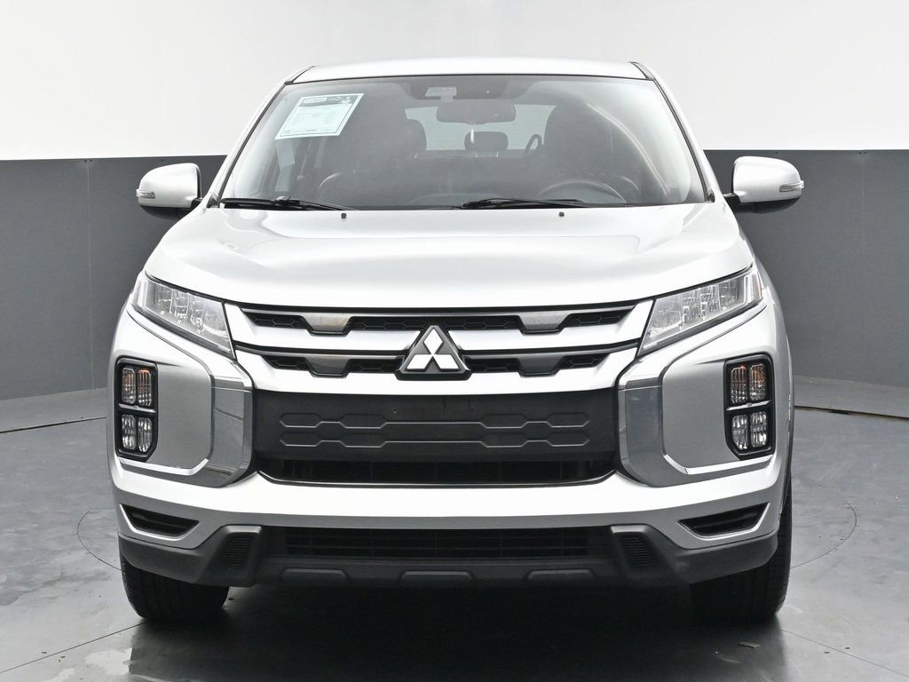 Used 2023 Mitsubishi Outlander Sport SE image 9