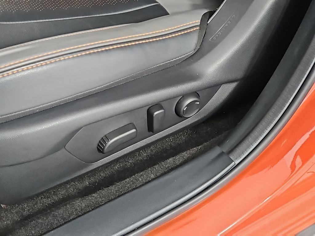 Certified 2024 Subaru Crosstrek 2.5i Limited w/ Crosstrek Mirror Package image 22