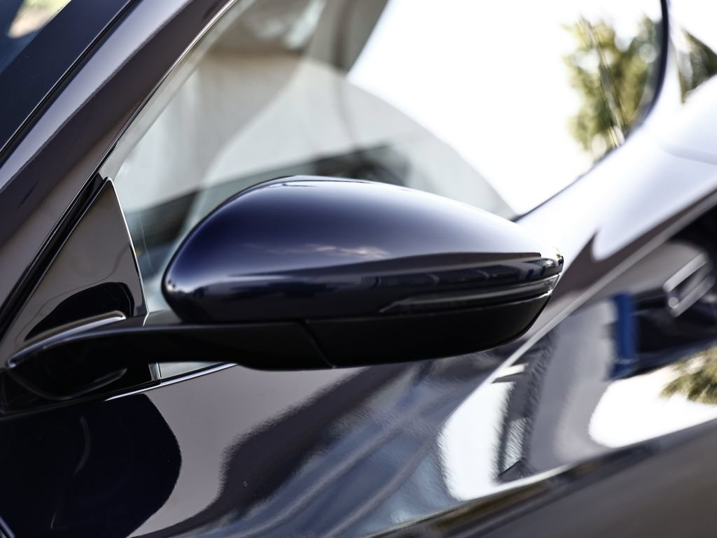 Used 2025 Lotus Emira RWD image 16
