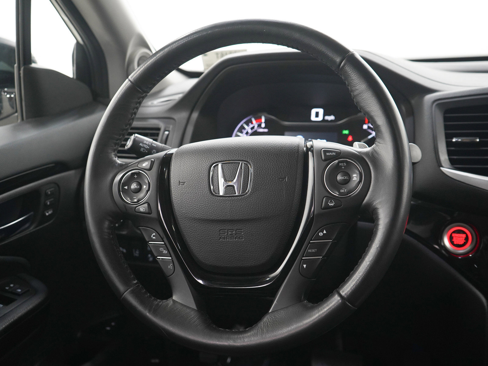 Used 2017 Honda Pilot Touring image 18