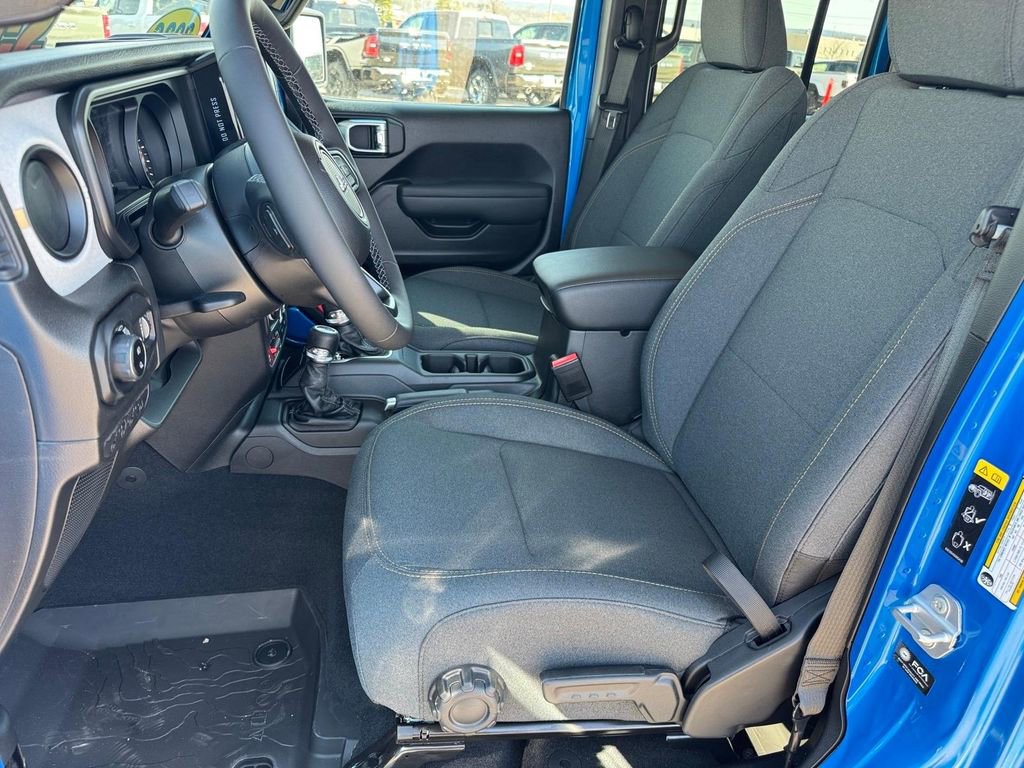 New 2026 Jeep Gladiator Willys AWD/4WD image 6