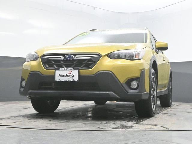Used 2021 Subaru Crosstrek 2.0i Premium w/ Moonroof Package AWD/4WD image 32