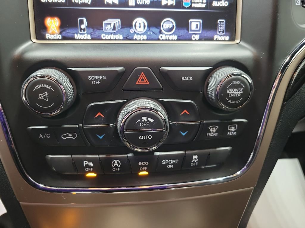 Used 2016 Jeep Grand Cherokee Laredo 75th Anniversary AWD/4WD image 45