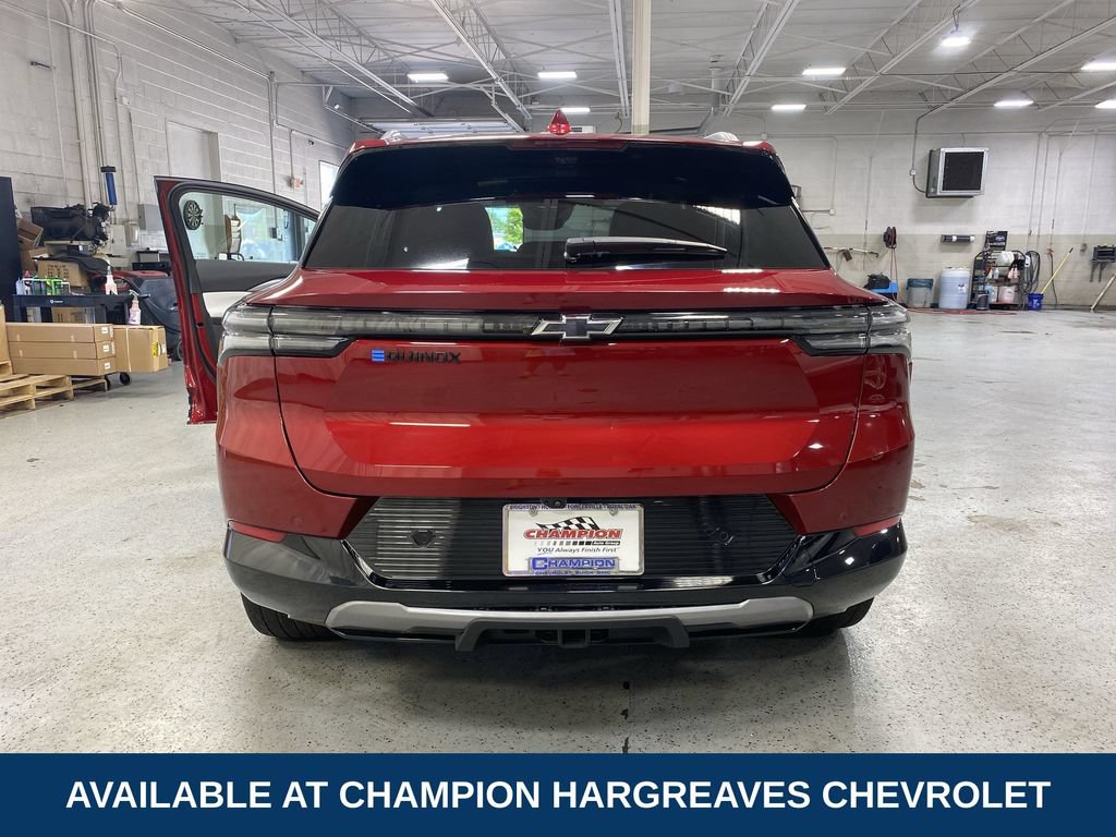 Used 2025 Chevrolet Equinox EV LT w/ Convenience Package II FWD image 40