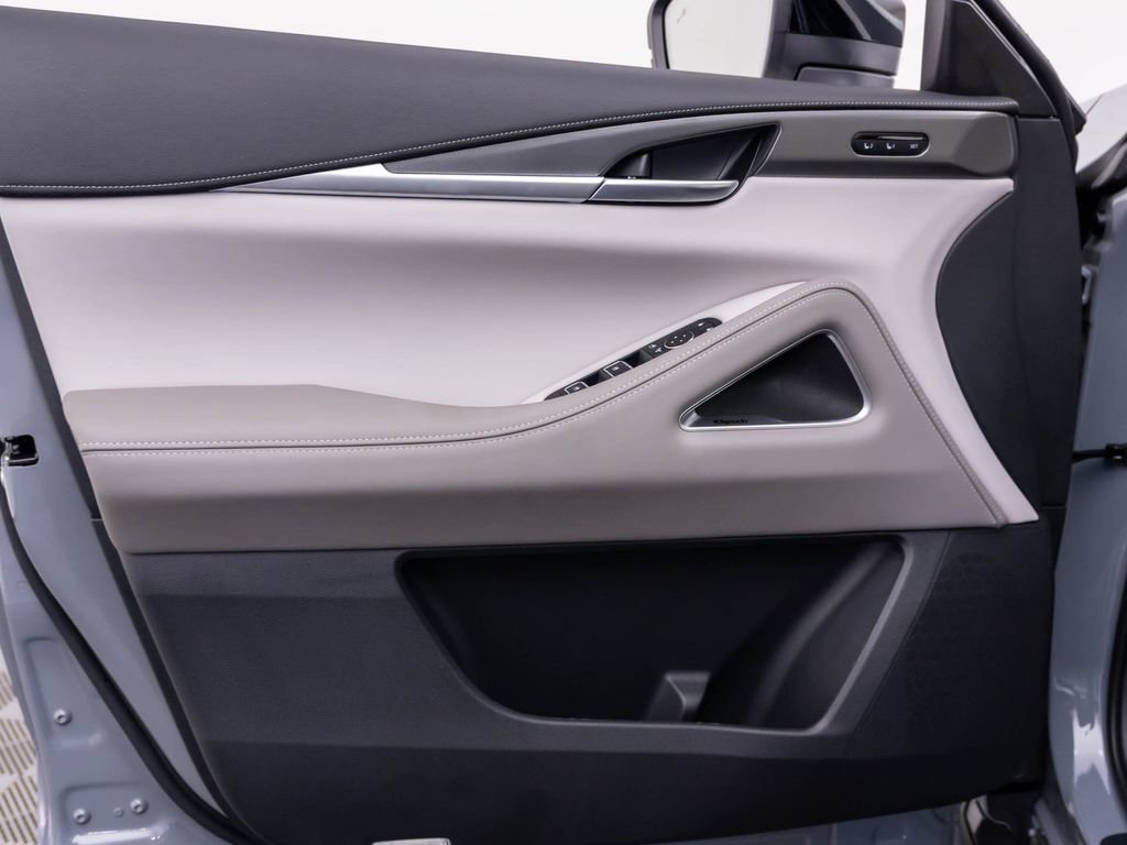 New 2027 INFINITI QX60 Luxe AWD/4WD image 12