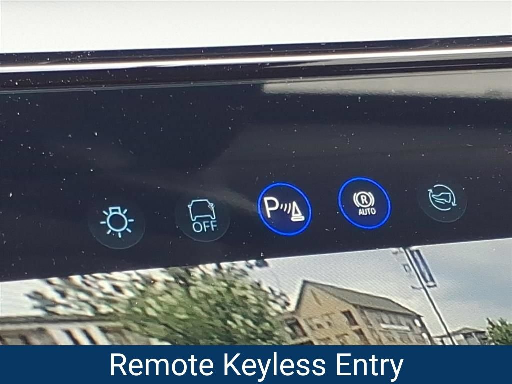 New 2027 Chevrolet Bolt LT FWD image 4