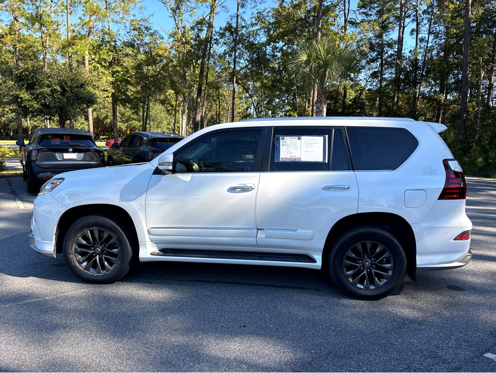 Used 2017 Lexus GX 460 image 34