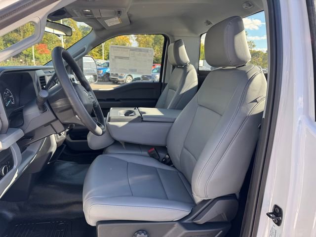 New 2026 Ford F550 4x4 Regular Cab Super Duty image 15