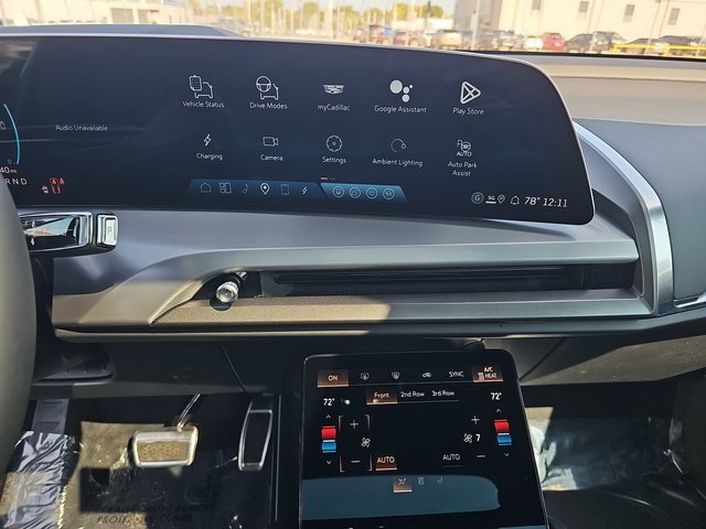 New 2026 Cadillac Vistiq Platinum image 25