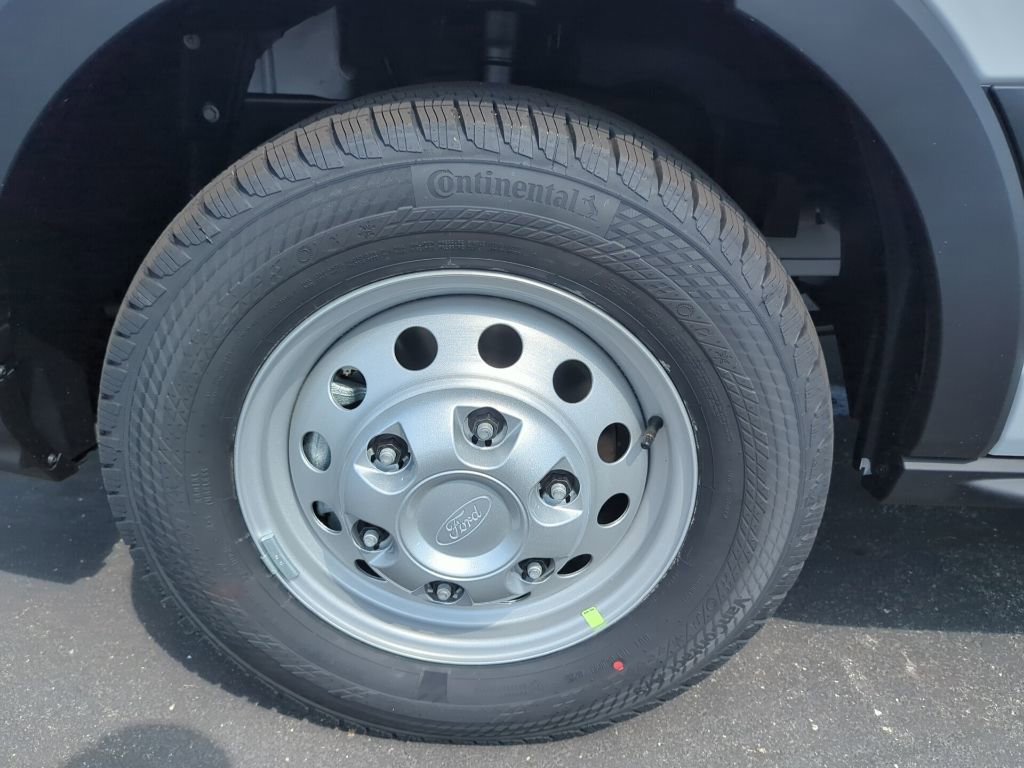 New 2025 Ford Transit 350 148 Medium Roof RWD image 12
