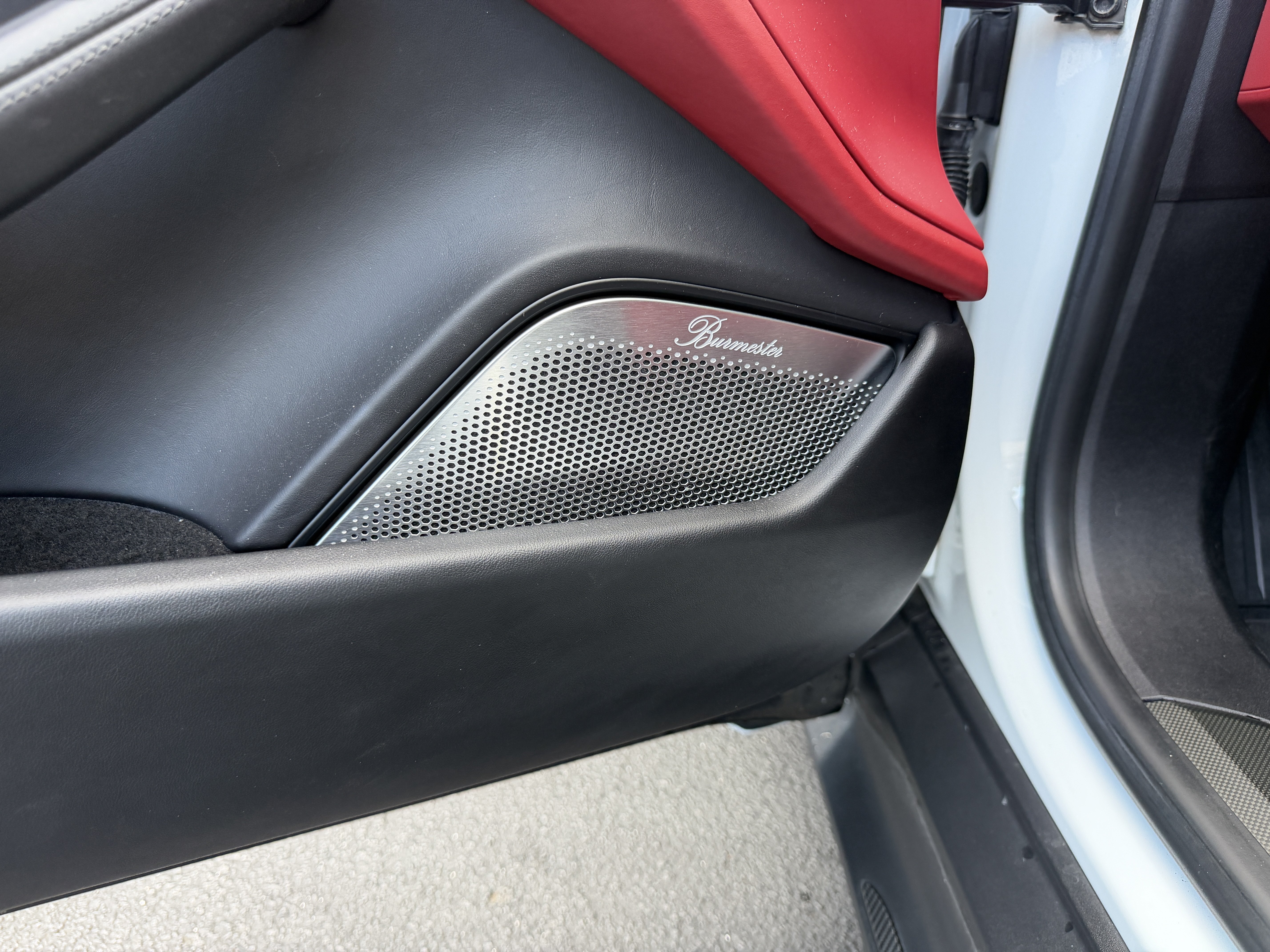 Certified 2020 Porsche Taycan Turbo S AWD/4WD image 24