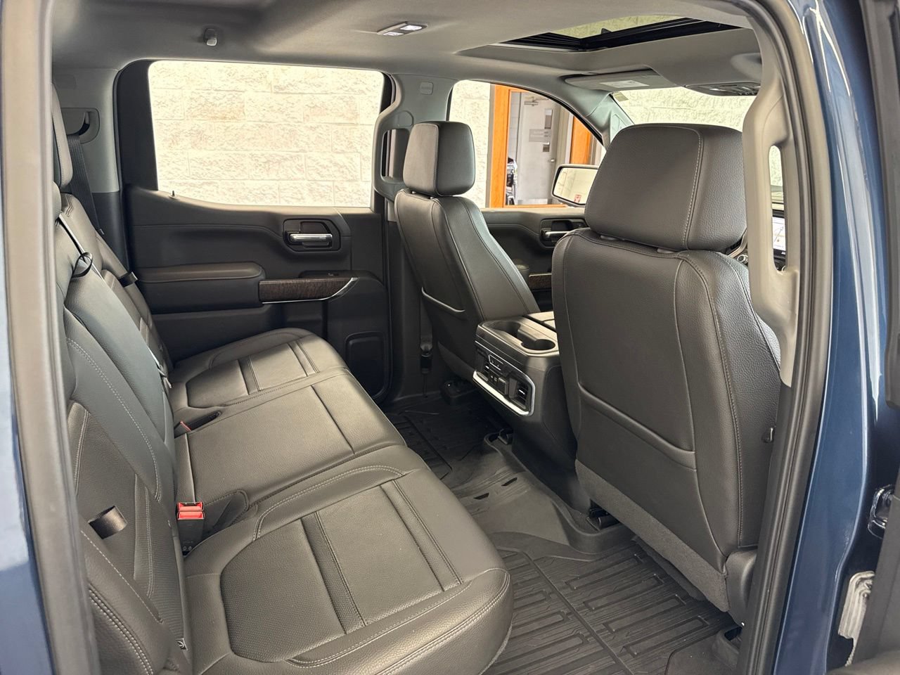 Used 2019 GMC Sierra 1500 Denali w/ Denali Ultimate Package AWD/4WD image 47